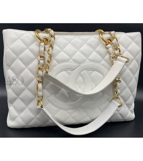 borsa chanel classica a mano|Borse Chanel in Pelle Bianco .